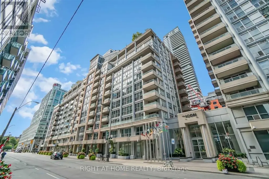 608 - 270 Wellington Street W, Toronto (Waterfront Communities)