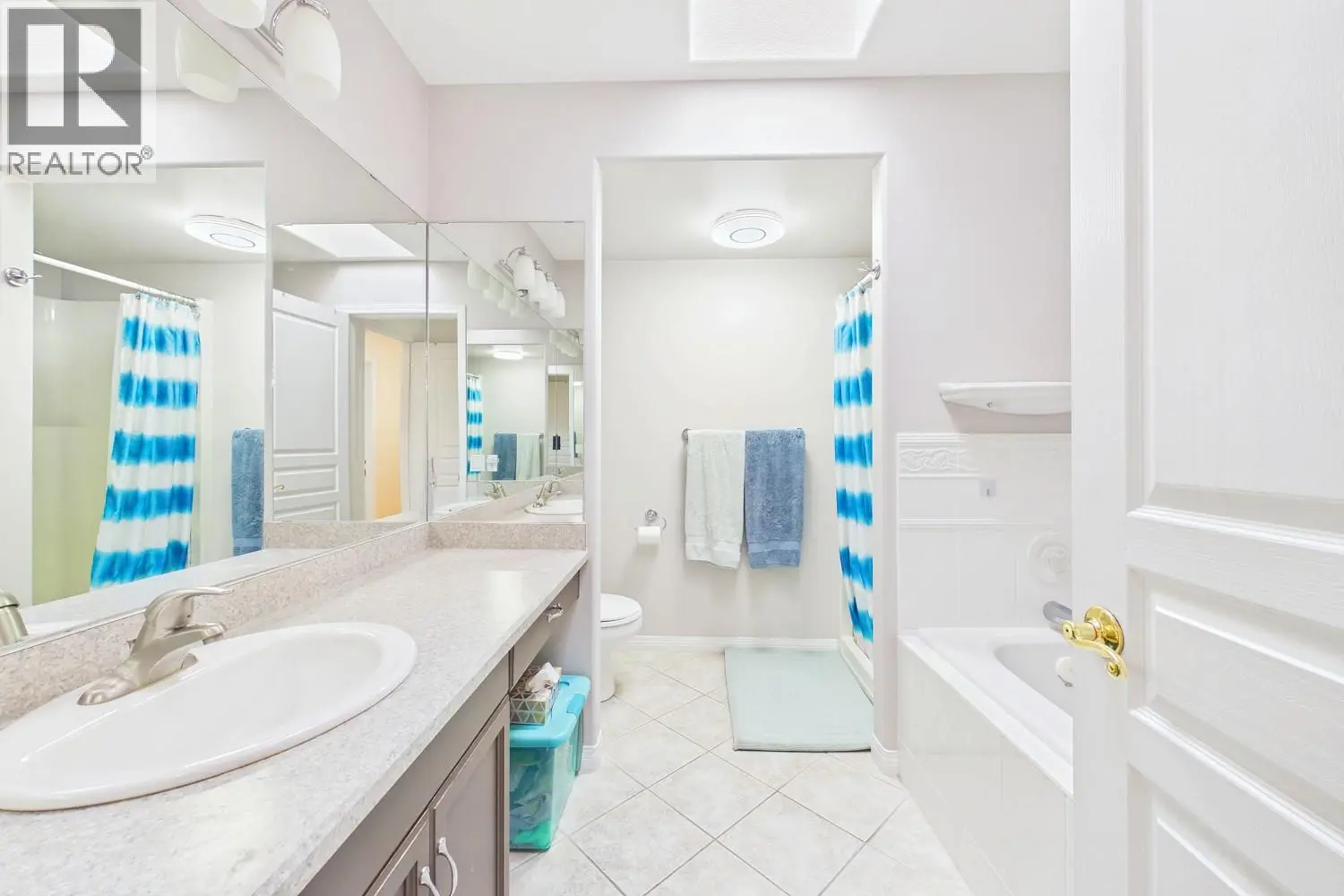 550 Yates Road Unit# 348. Kelowna, British Columbia