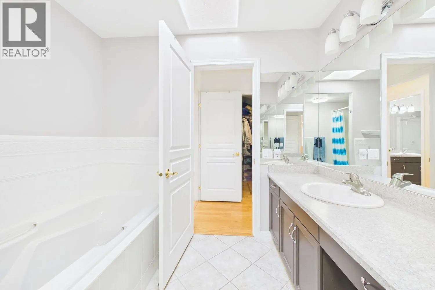 550 Yates Road Unit# 348. Kelowna, British Columbia