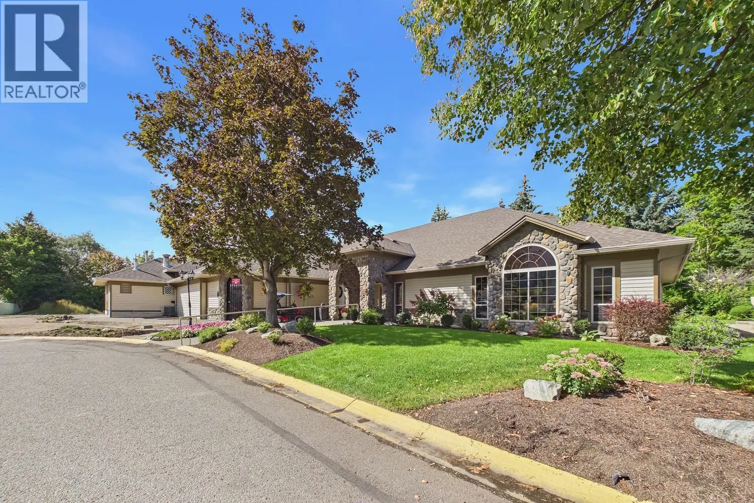 550 Yates Road Unit# 348. Kelowna, British Columbia