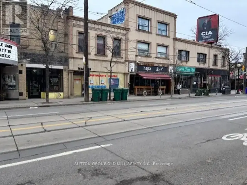 604 College Street, Toronto (Palmerston-Little Italy)