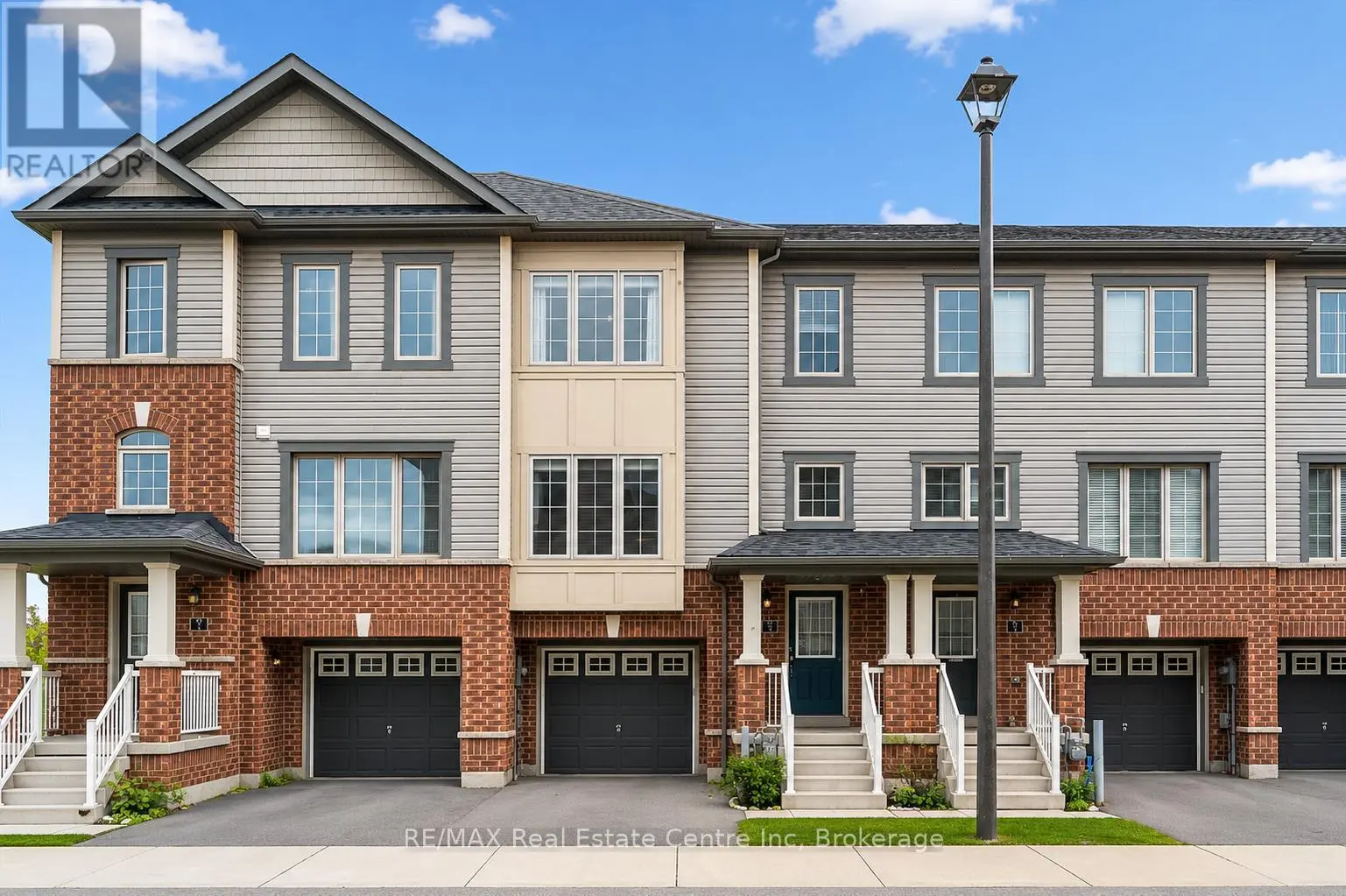 2 - 395 Linden Drive, Cambridge
