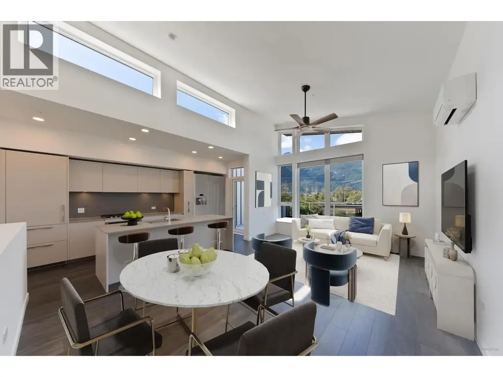 208 1500 Scott Crescent, Squamish