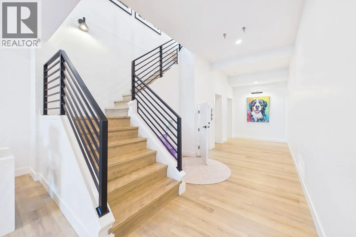 265 Summer Wood Drive. Kelowna, British Columbia