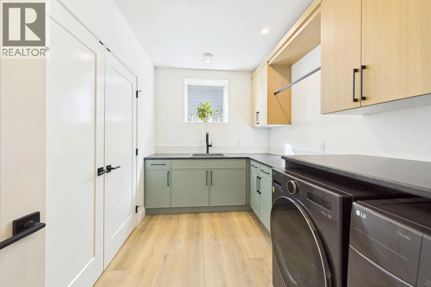 265 Summer Wood Drive. Kelowna, British Columbia