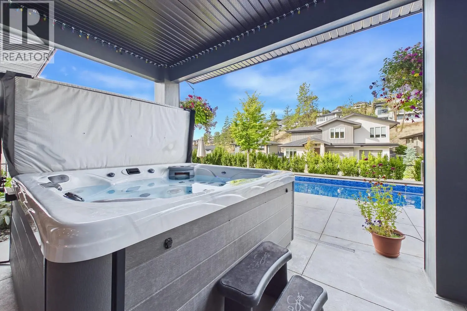 265 Summer Wood Drive. Kelowna, British Columbia