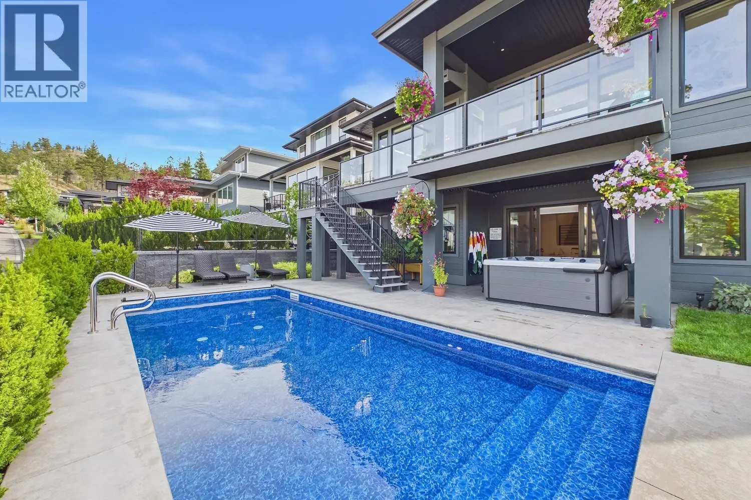 265 Summer Wood Drive. Kelowna, British Columbia