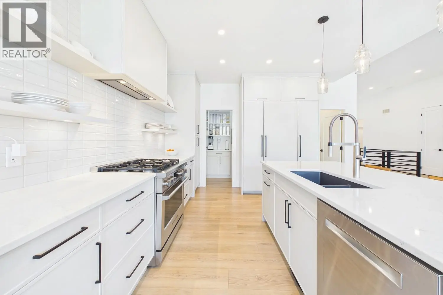 265 Summer Wood Drive. Kelowna, British Columbia