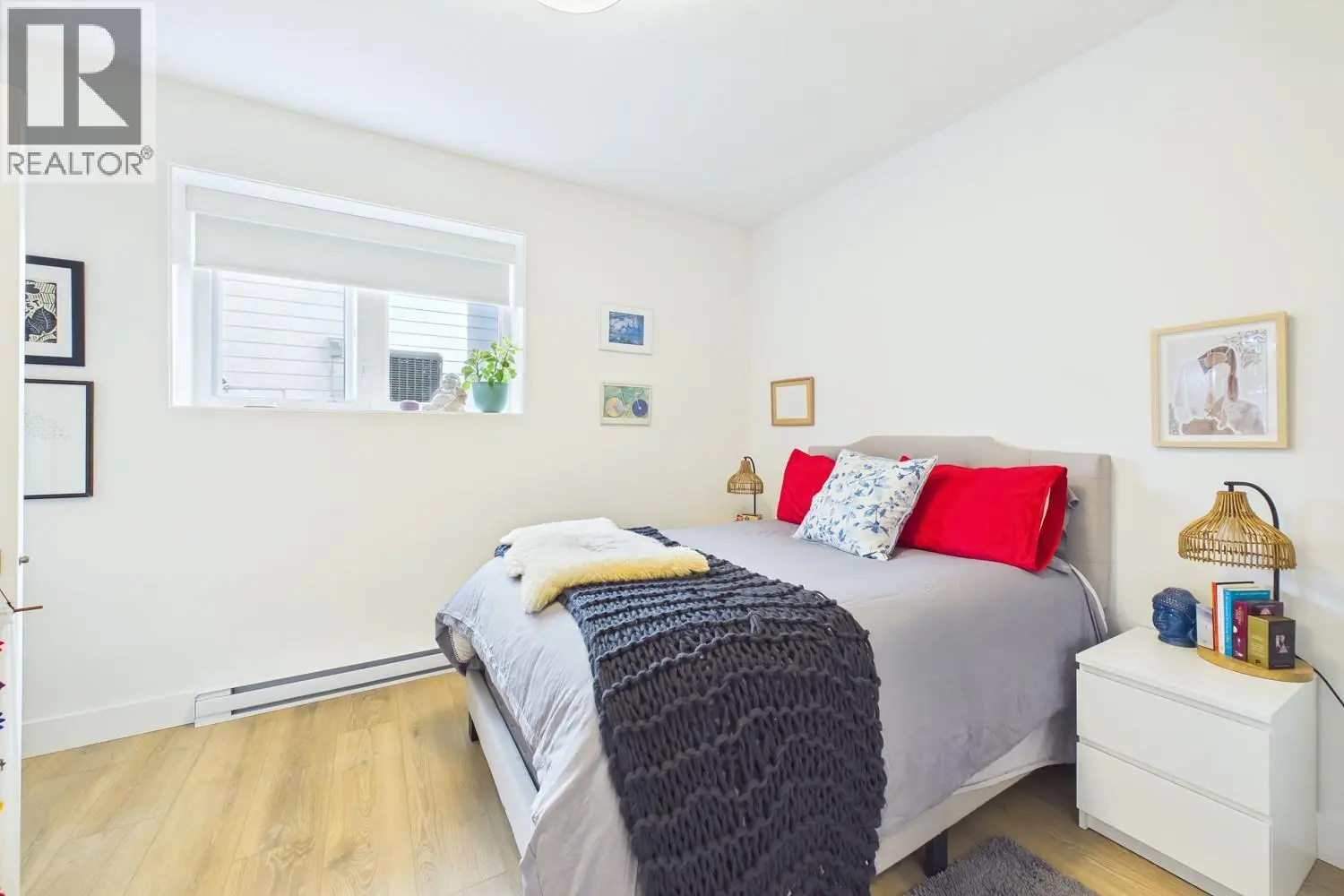 265 Summer Wood Drive. Kelowna, British Columbia
