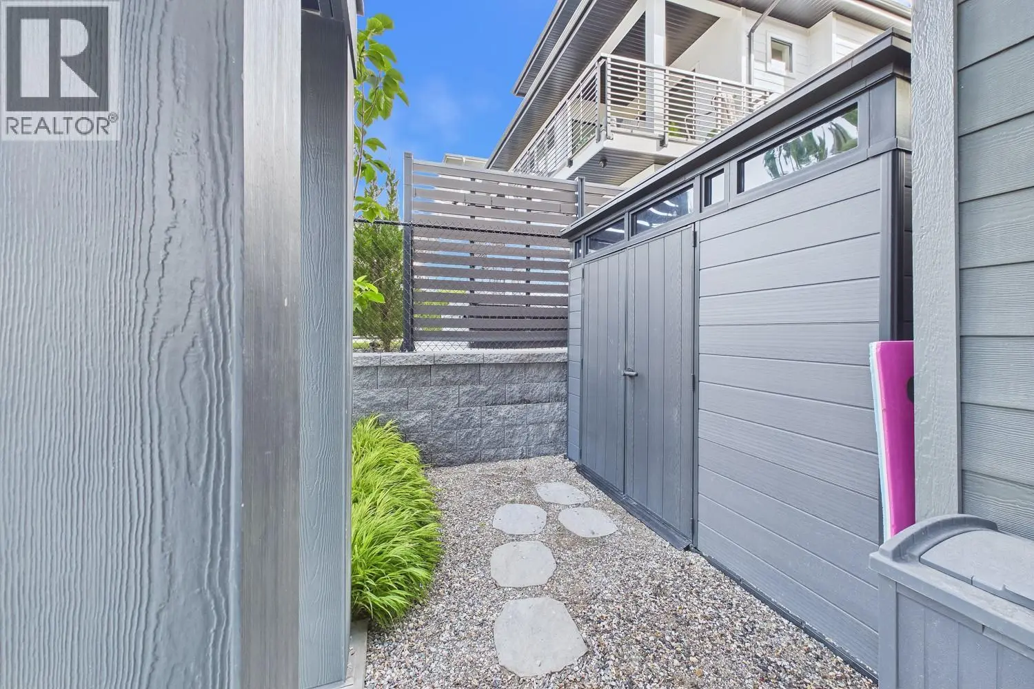265 Summer Wood Drive. Kelowna, British Columbia