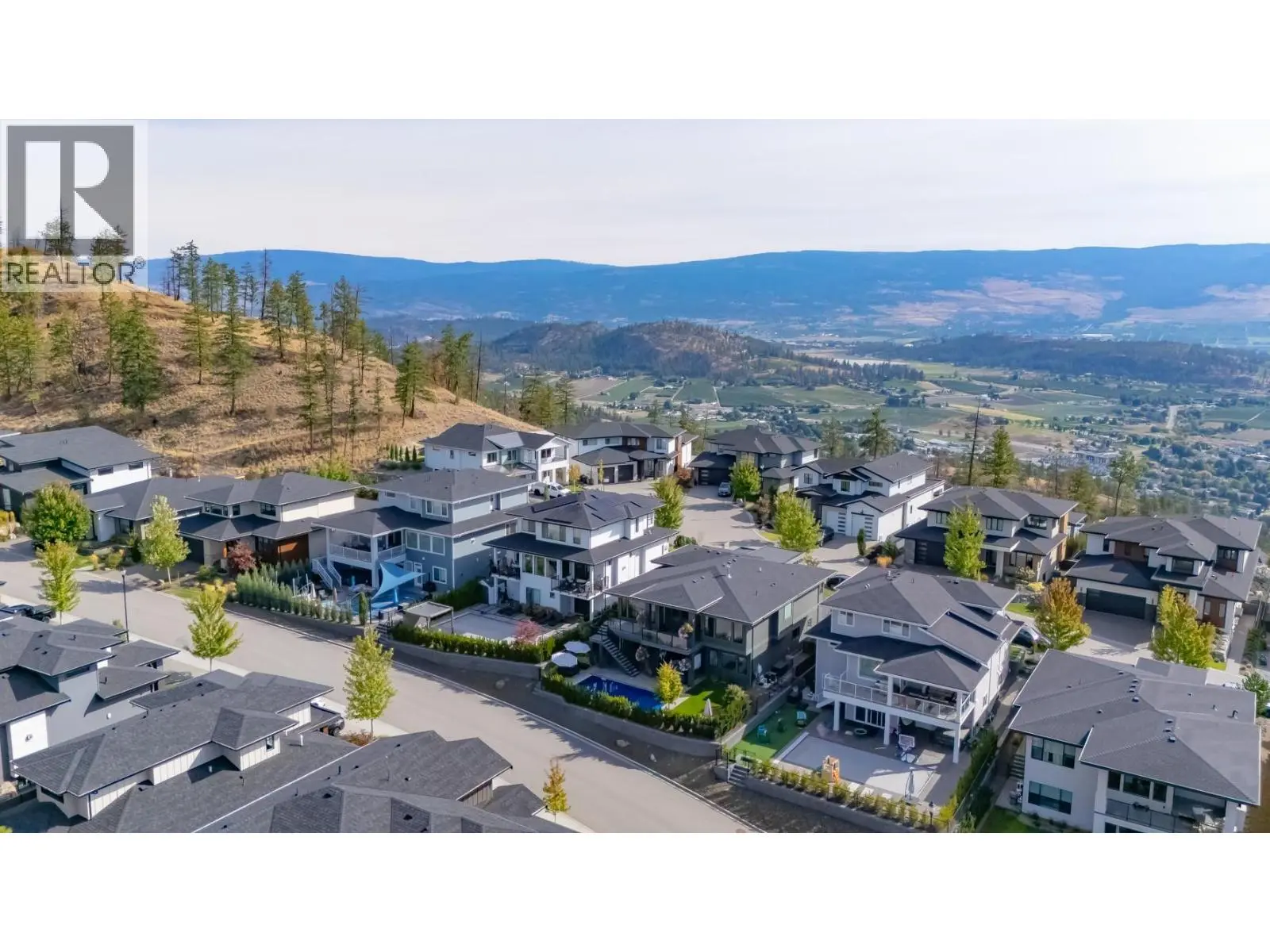265 Summer Wood Drive. Kelowna, British Columbia