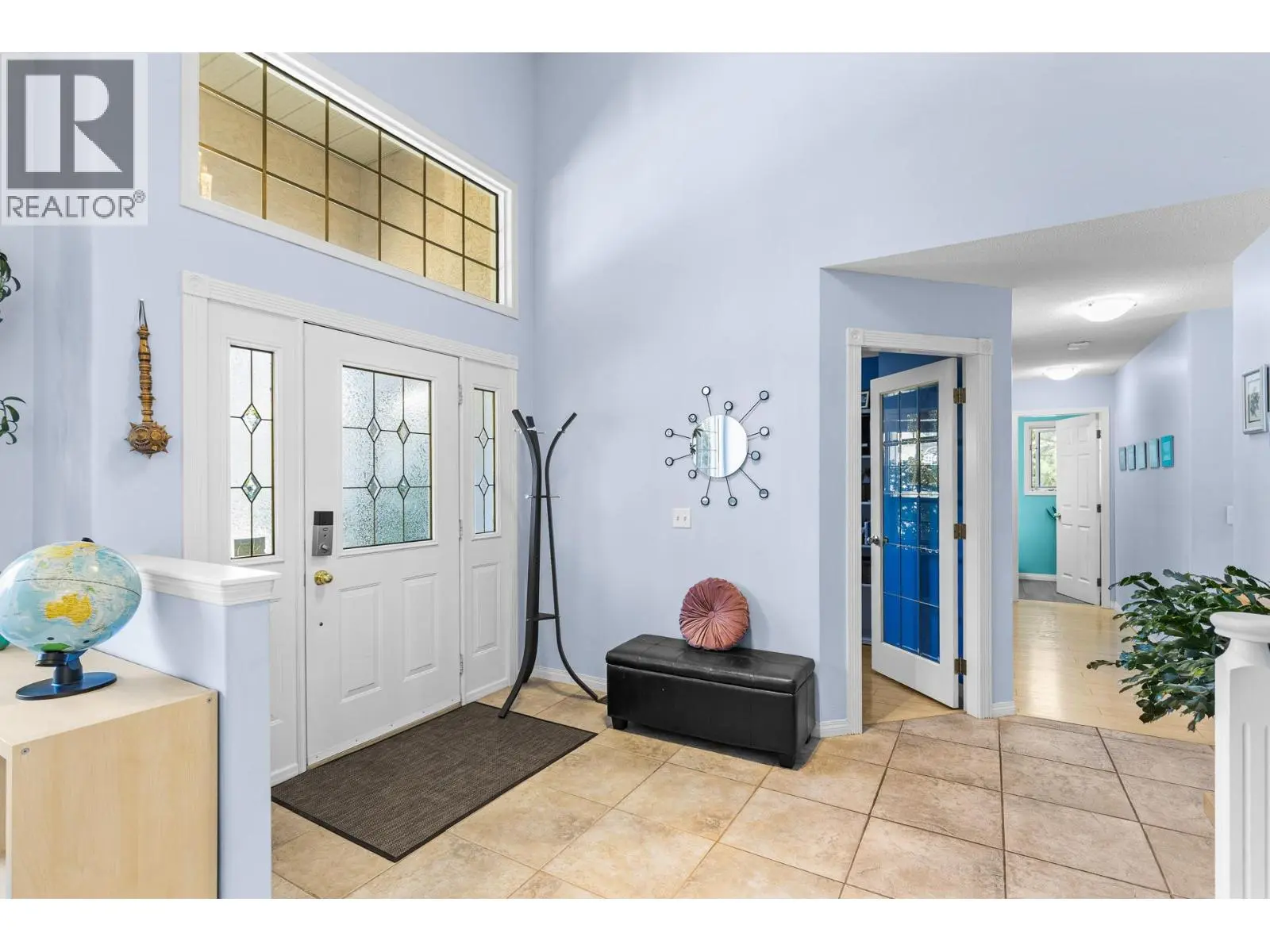 4015 Mahonia Drive. Kelowna, British Columbia