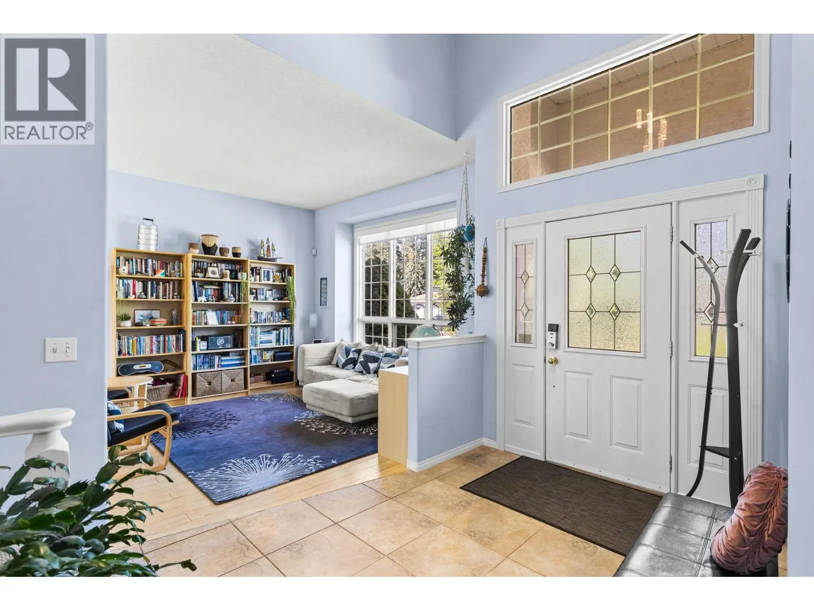 4015 Mahonia Drive. Kelowna, British Columbia