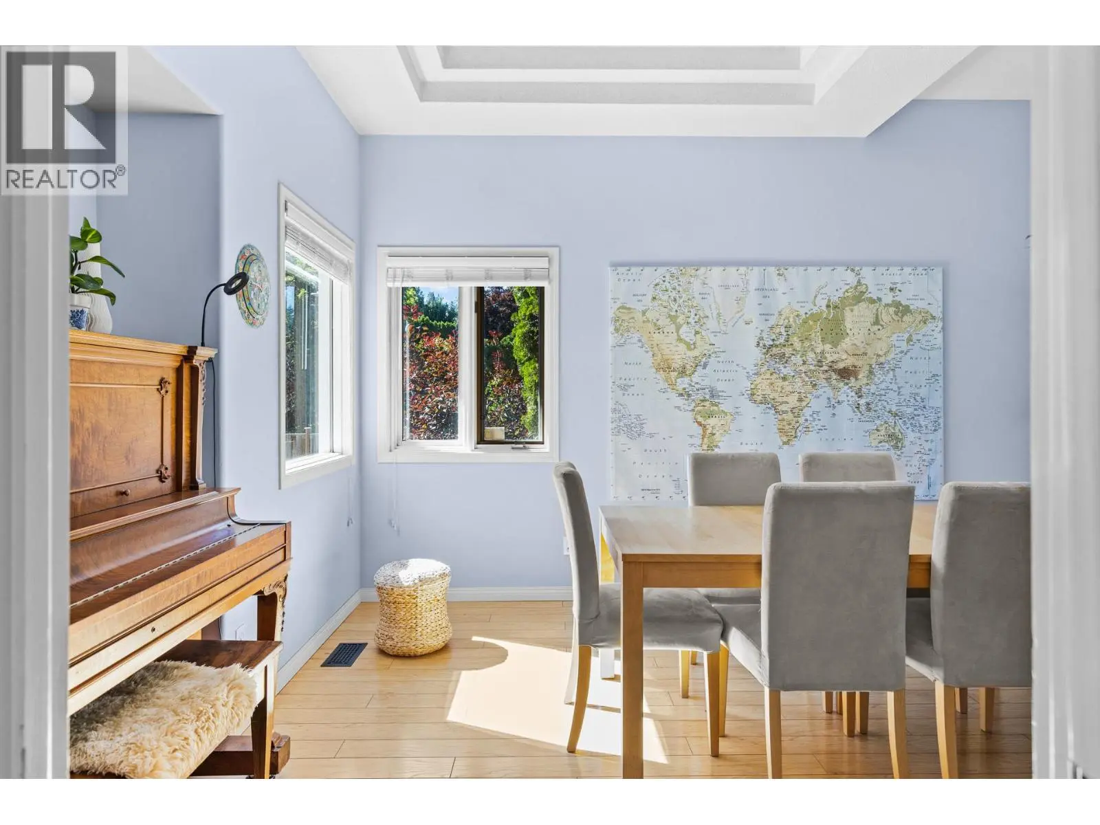 4015 Mahonia Drive. Kelowna, British Columbia
