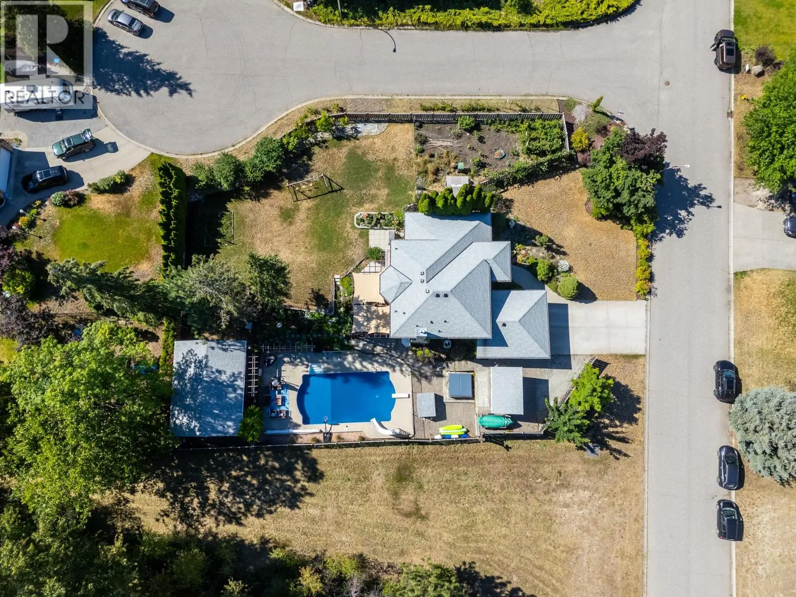 4015 Mahonia Drive. Kelowna, British Columbia