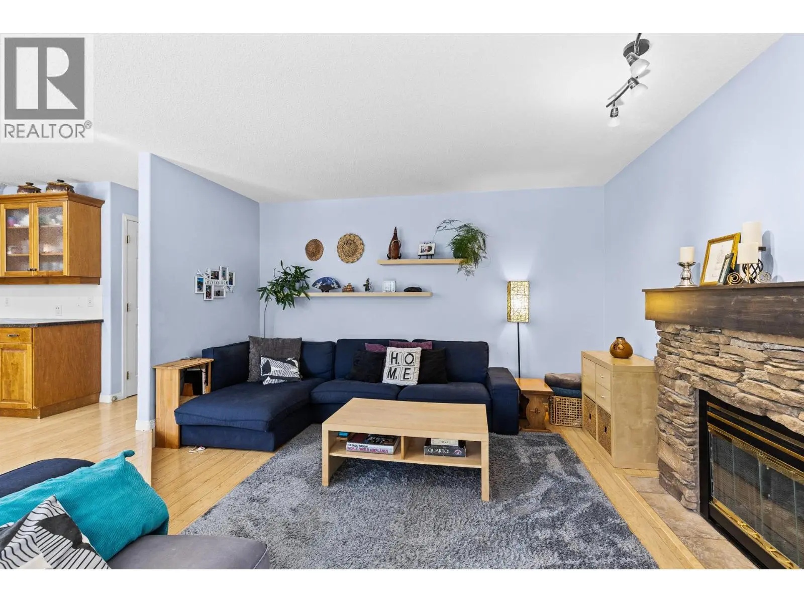 4015 Mahonia Drive. Kelowna, British Columbia