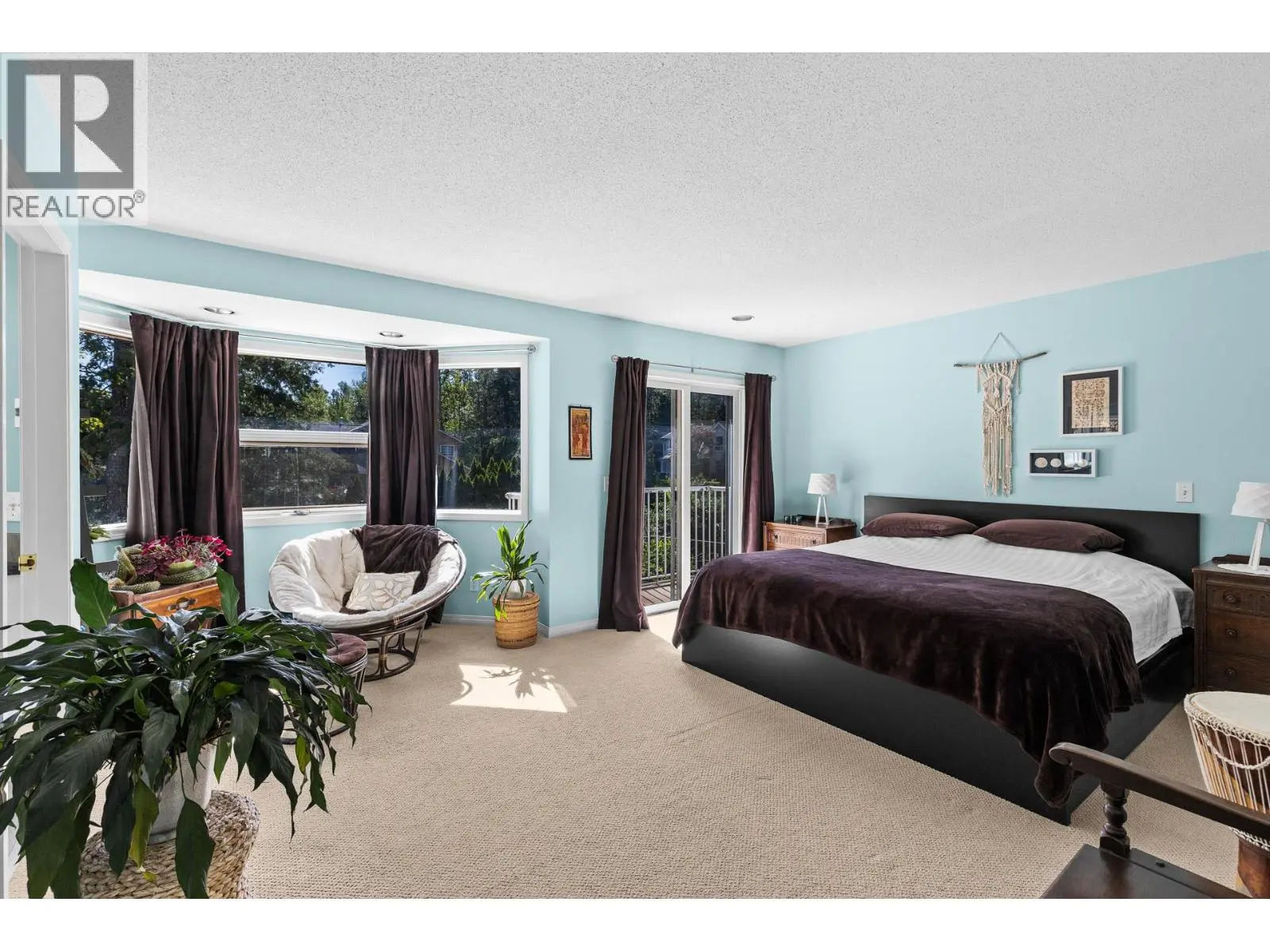 4015 Mahonia Drive. Kelowna, British Columbia