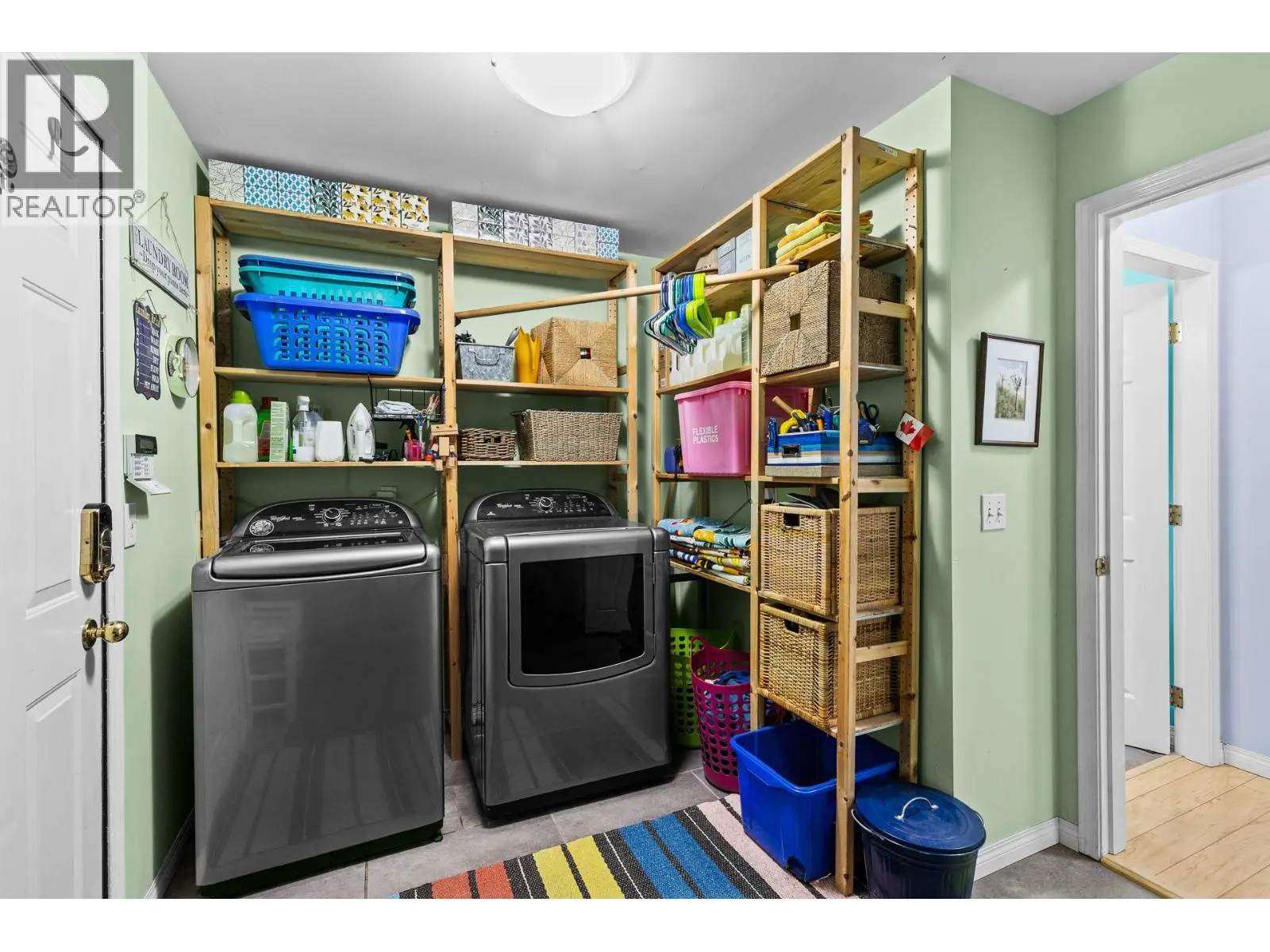 4015 Mahonia Drive. Kelowna, British Columbia