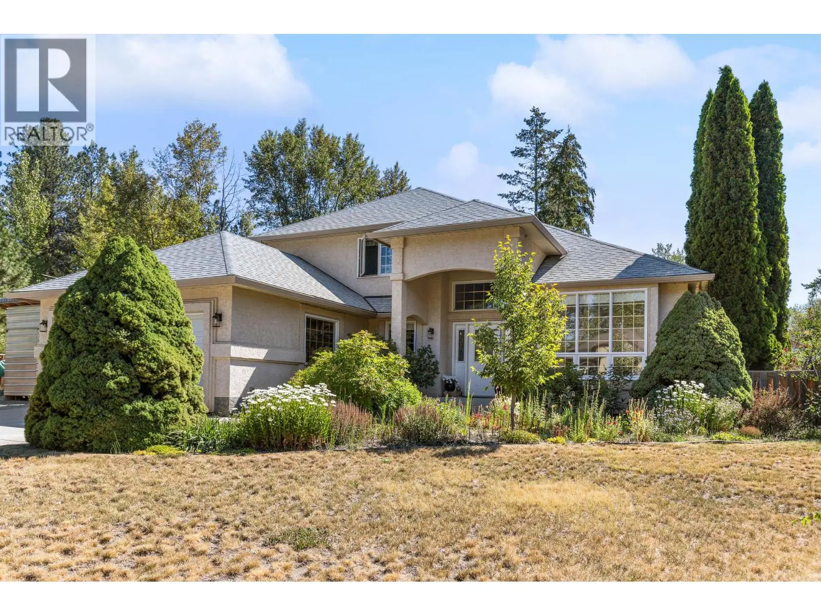 4015 Mahonia Drive. Kelowna, British Columbia