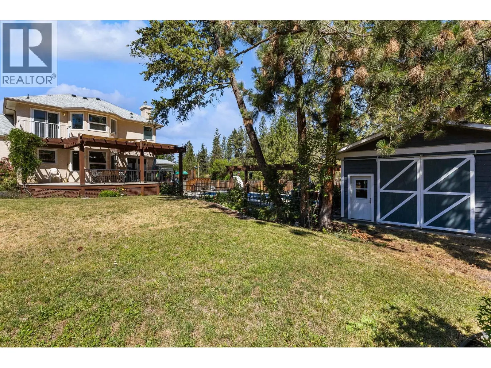 4015 Mahonia Drive. Kelowna, British Columbia
