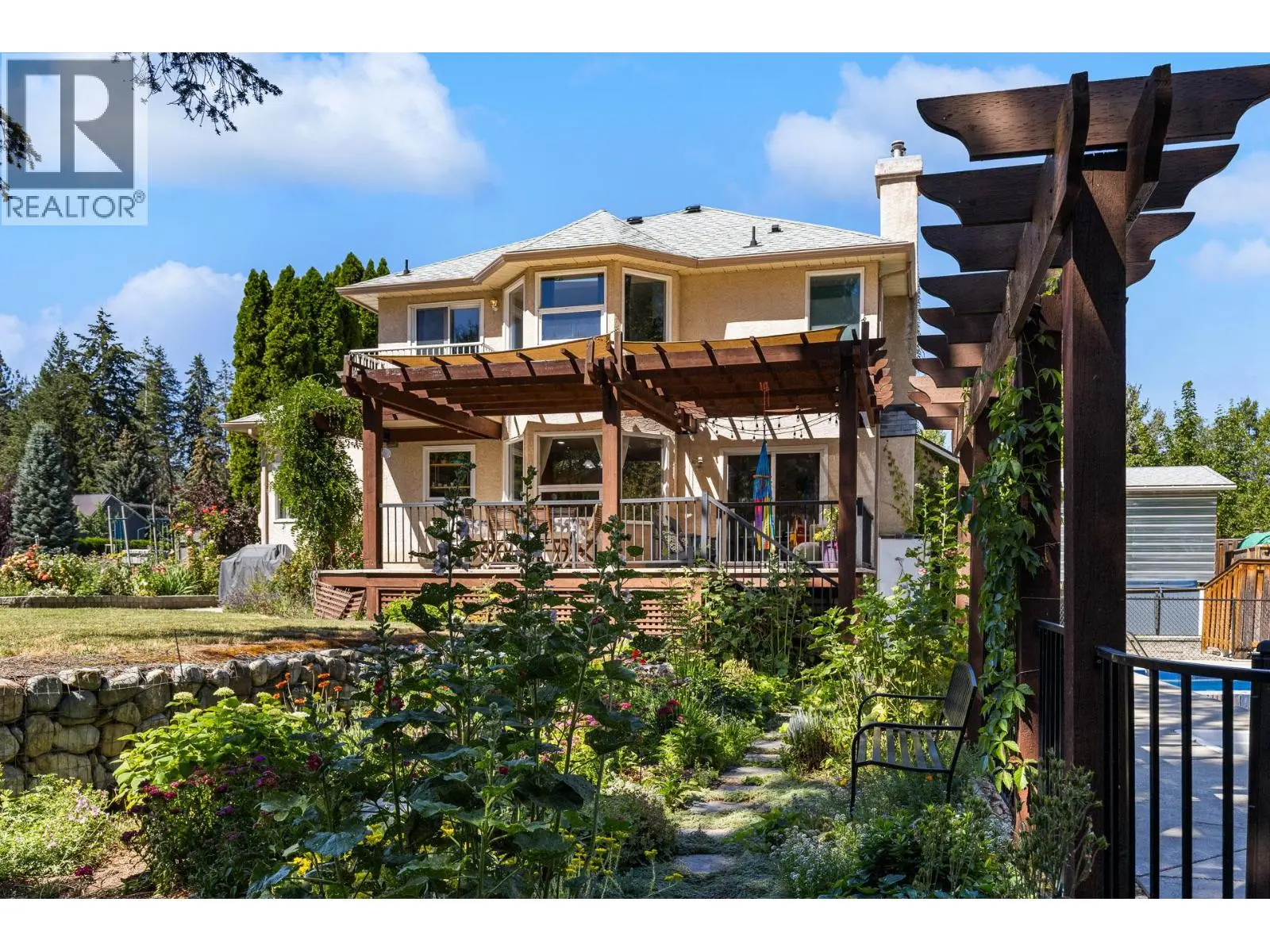 4015 Mahonia Drive. Kelowna, British Columbia