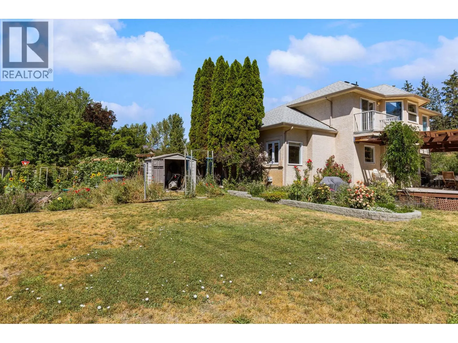 4015 Mahonia Drive. Kelowna, British Columbia