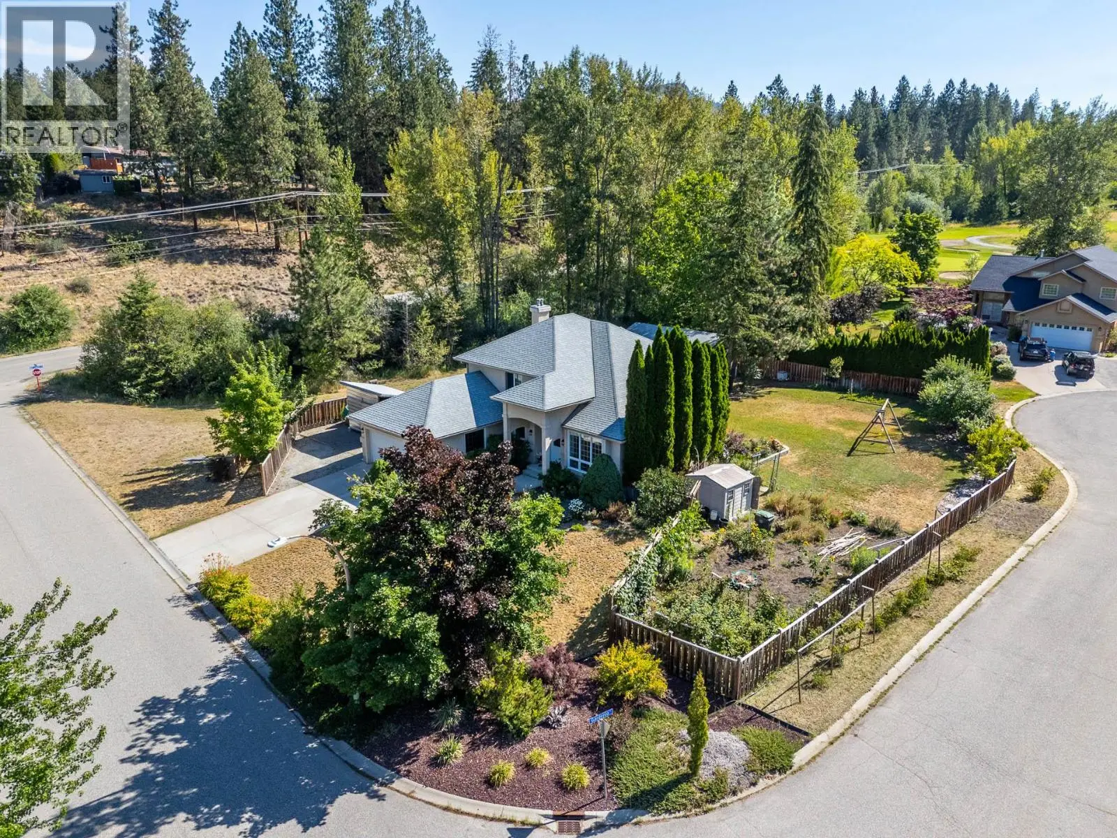 4015 Mahonia Drive. Kelowna, British Columbia