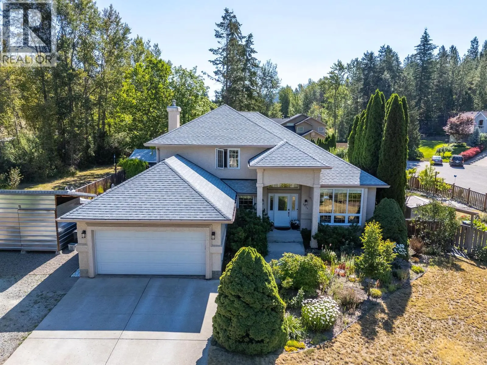 4015 Mahonia Drive. Kelowna, British Columbia