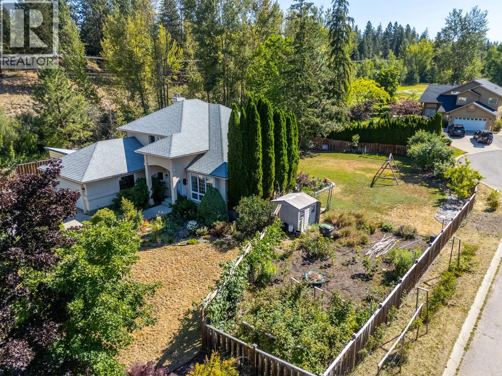 4015 Mahonia Drive. Kelowna, British Columbia