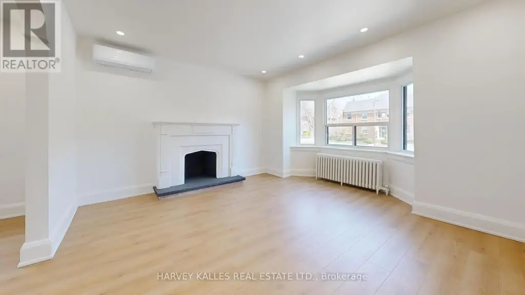 1 - 1214 Avenue Road, Toronto (Lawrence Park South)