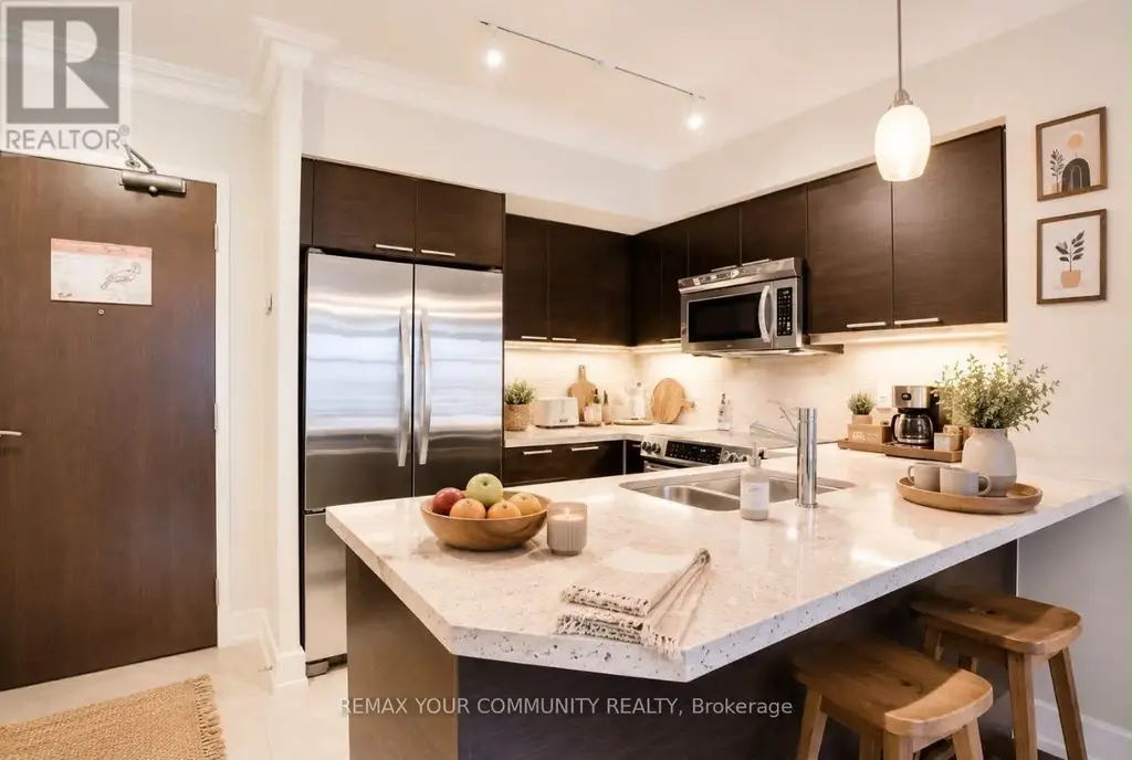 611 - 650 Sheppard Avenue E, Toronto (Bayview Village)