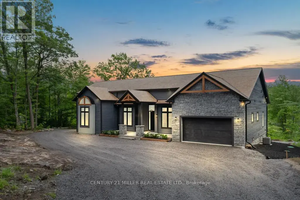 6 - 4805 Muskoka District 169 Road, Muskoka Lakes (Medora)