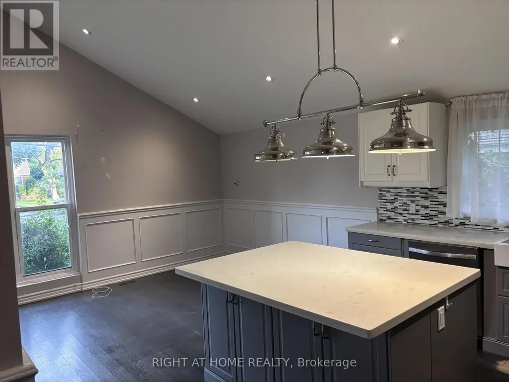 60 Brookridge Drive, Toronto (Bendale)