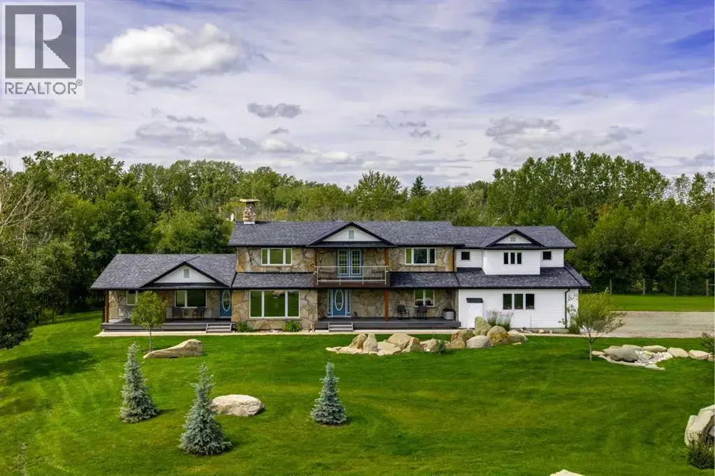 17 Oak Avenue, Okotoks
