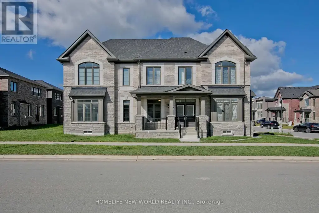 1864 Irish Moss Square, Pickering