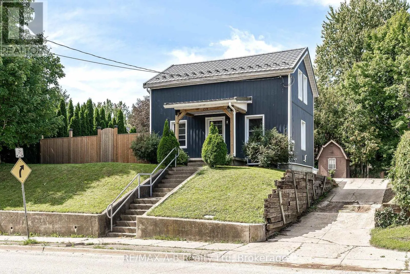 158 James Street N, St. Marys