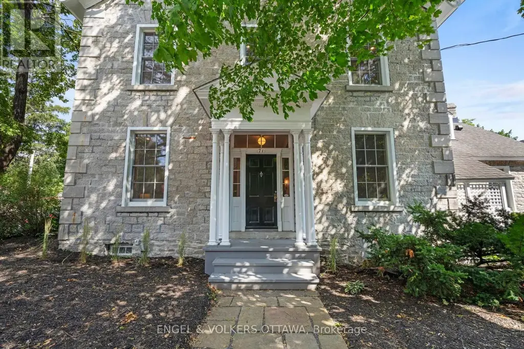 71 Thomas Street, Ottawa