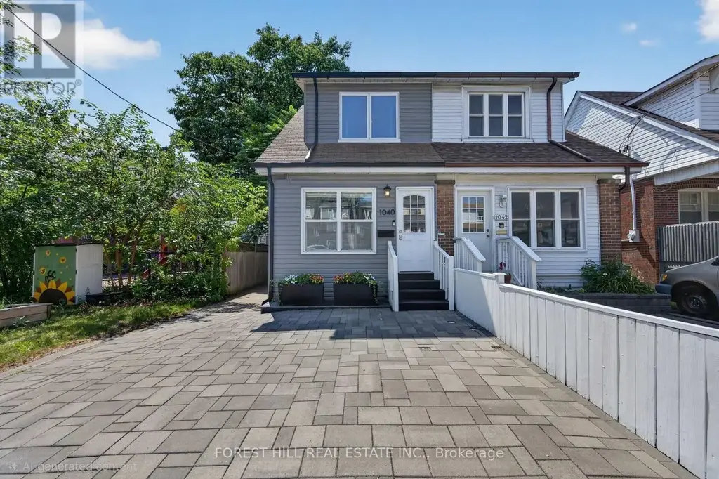 1040 Woodbine Avenue, Toronto (Danforth)