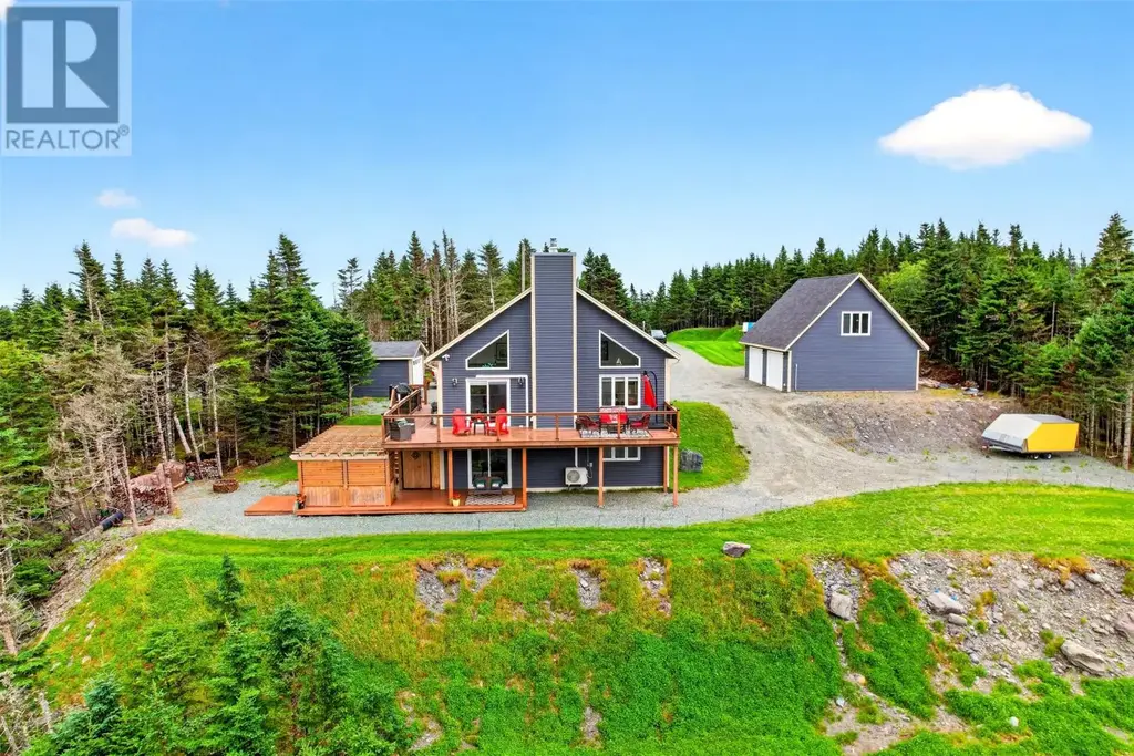 63 Pioneer Line, Deer Park