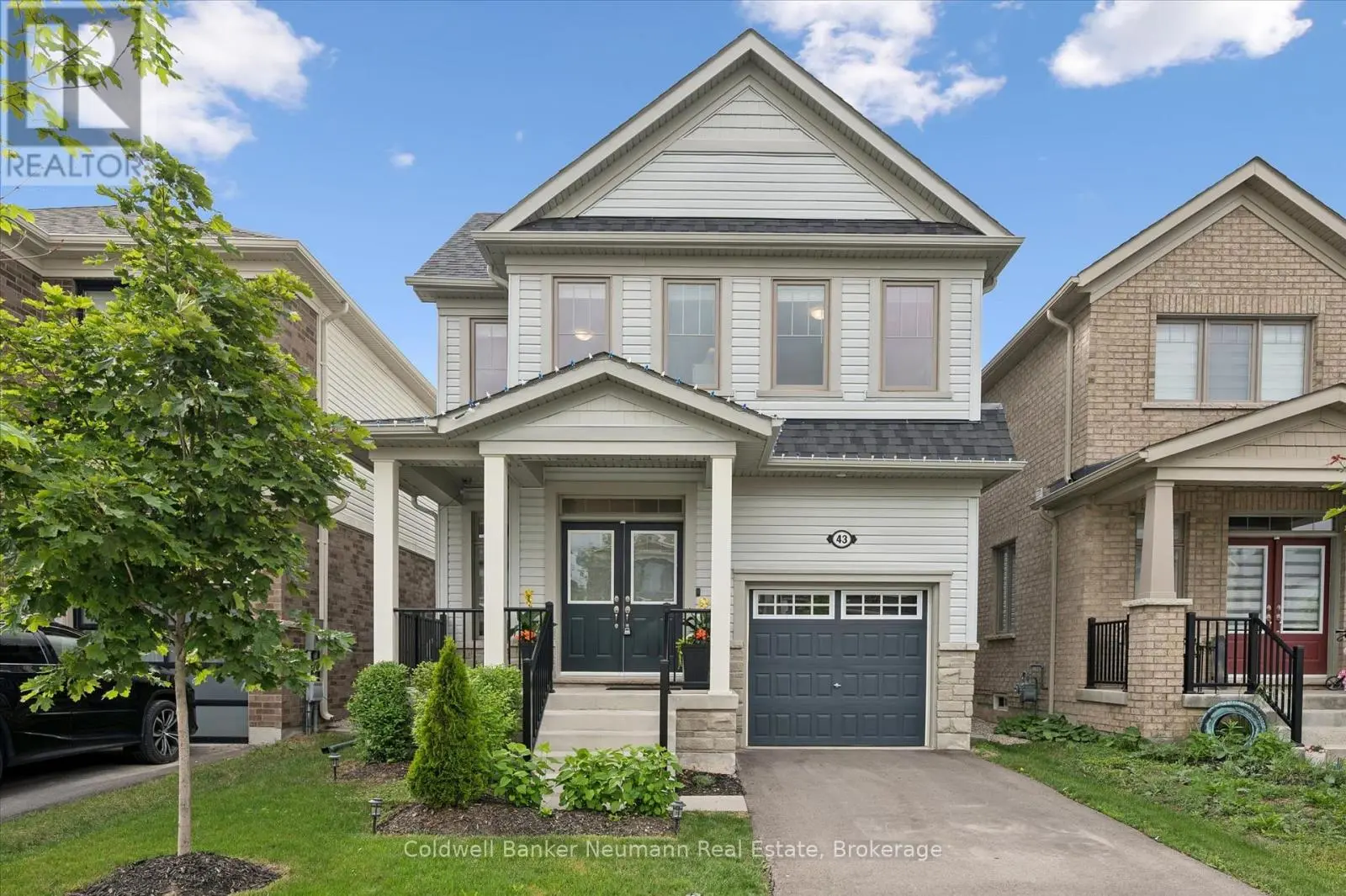 43 Harpin Way W, Centre Wellington (Fergus)
