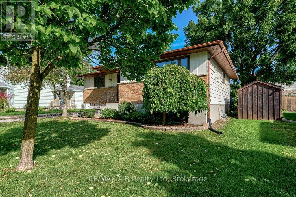 56 Brant Street, Stratford