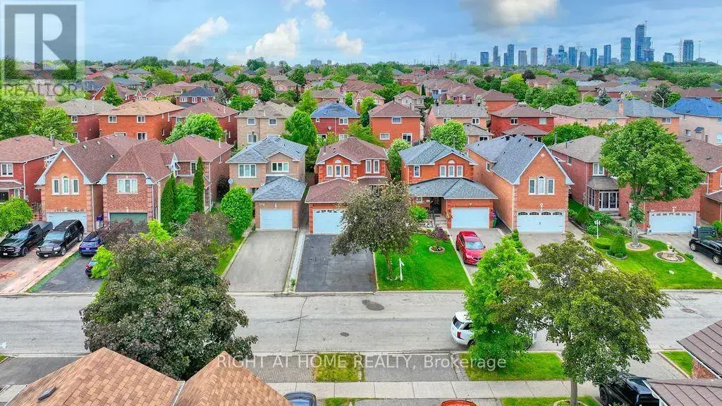 4769 Rosebush Road, Mississauga (East Credit)