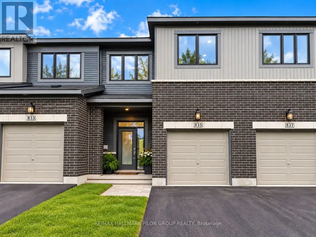 335 Blossom Pass Terrace, Ottawa