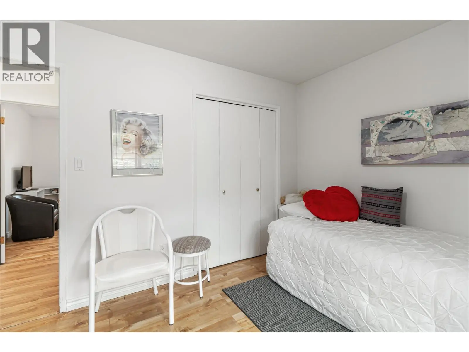 285 Dell Road. Kelowna, British Columbia