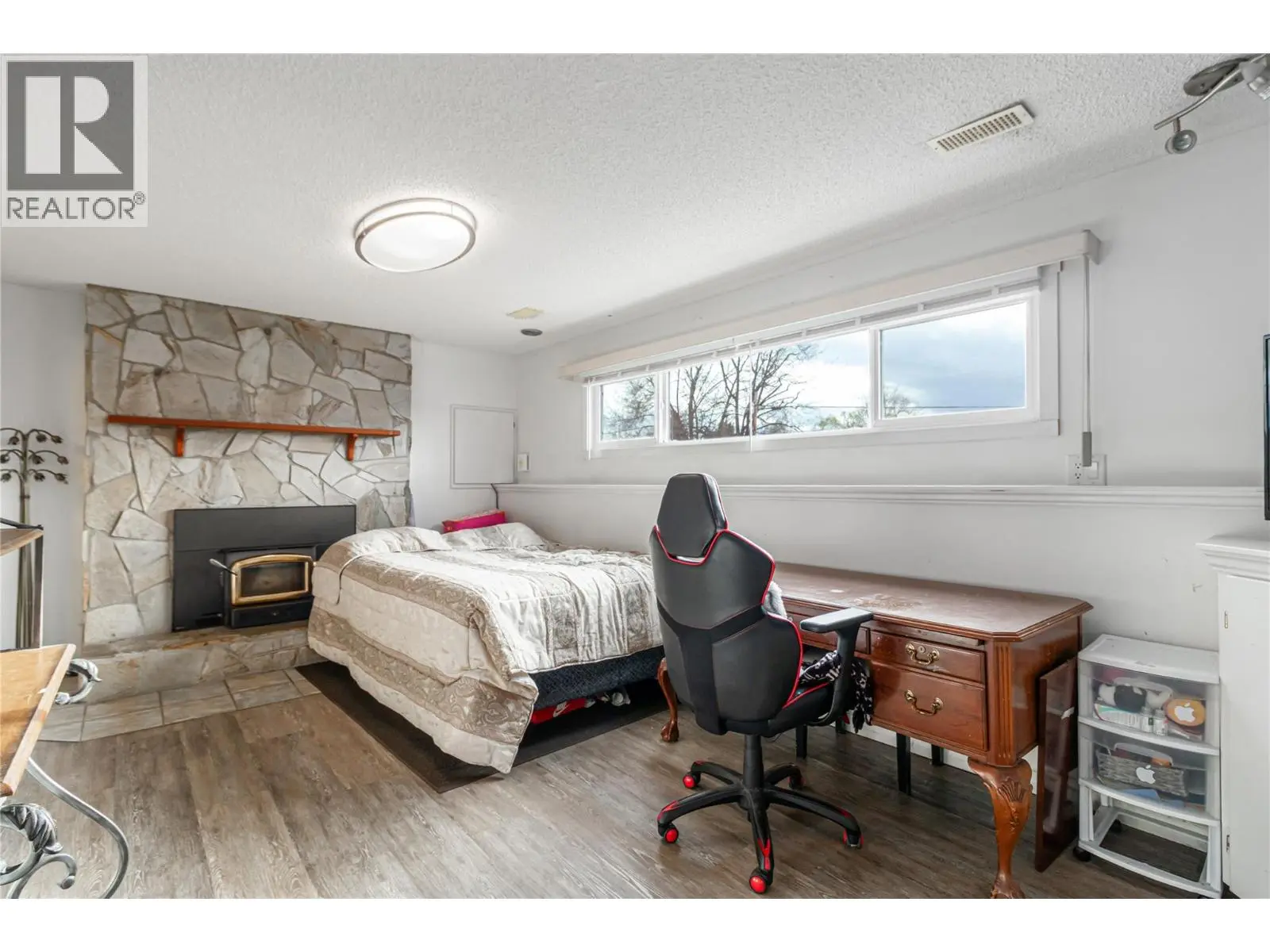 285 Dell Road. Kelowna, British Columbia