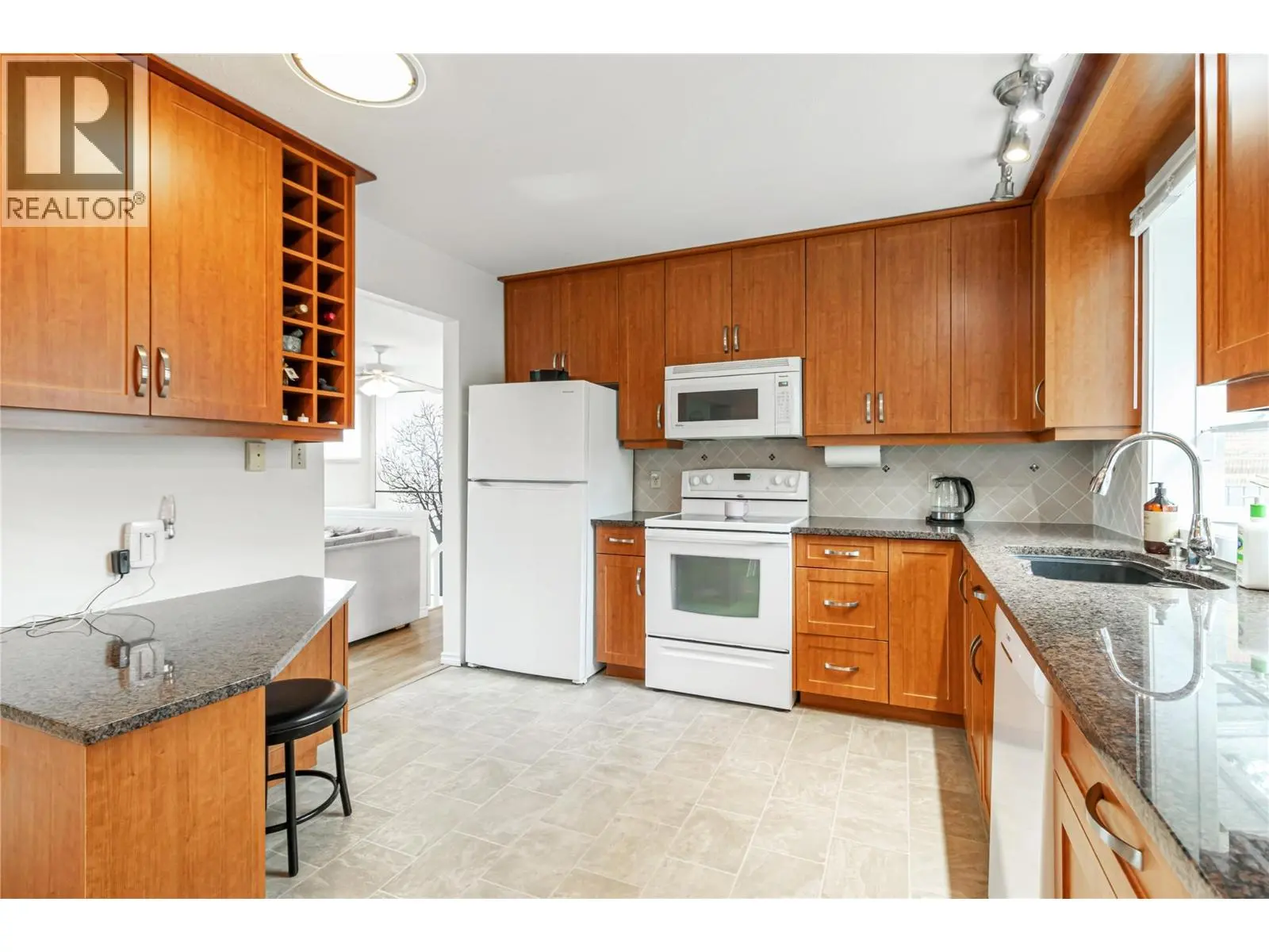 285 Dell Road. Kelowna, British Columbia
