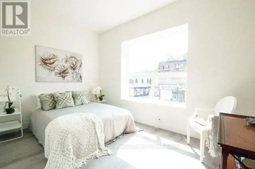 2f - 1448 Gerrard Street E, Toronto (Greenwood-Coxwell)