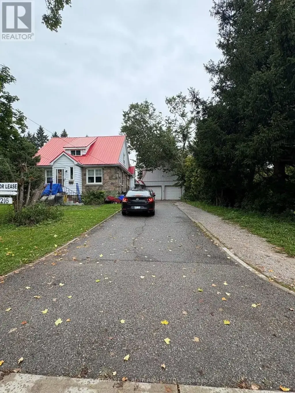 1 - 2216 Victoria Street N, Innisfil (Stroud)