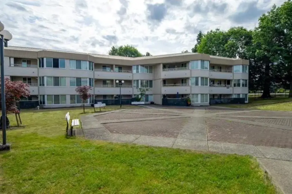 105 9635 121 Street, Surrey