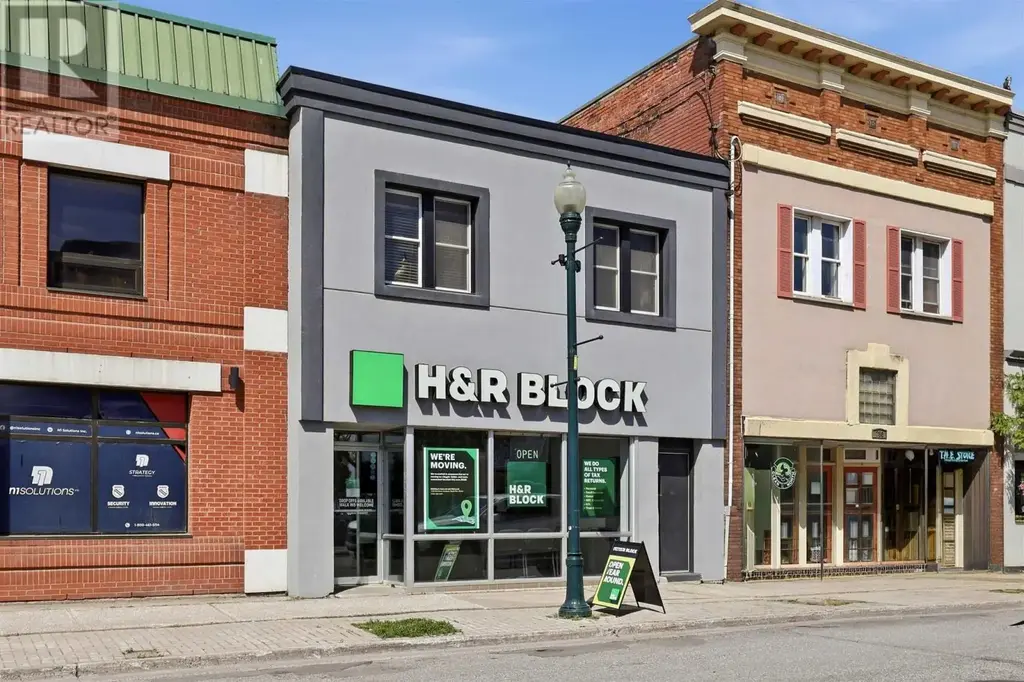 732-734 Queen St, Sault Ste. Marie